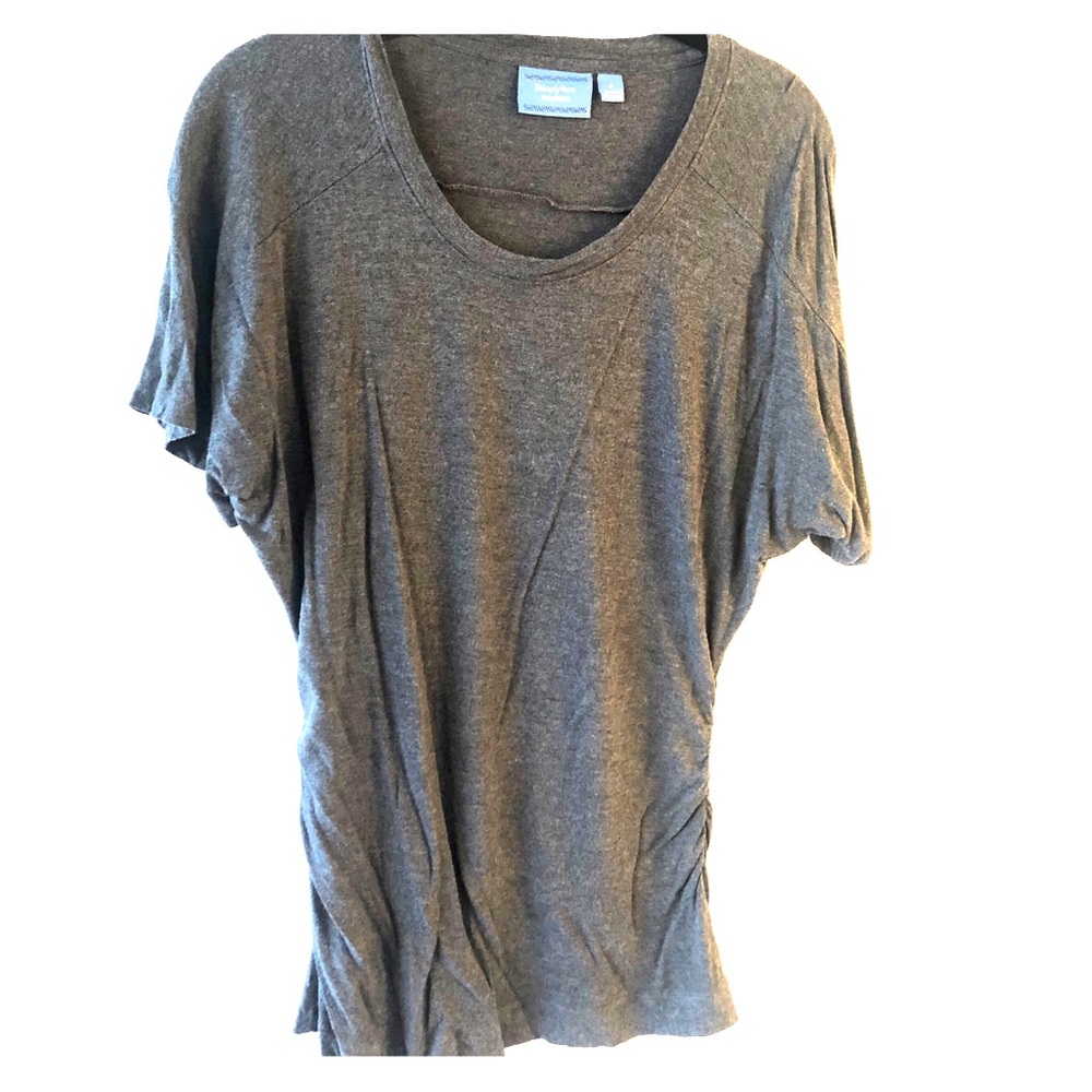 Simply Vera Gray Tee